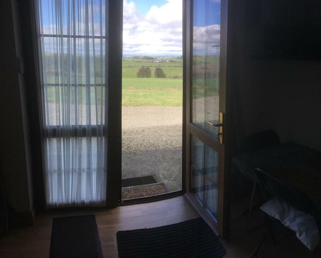 Baurleigh Studio Apartment P72F340 Lissaphooca Cross Roads Eksteriør bilde